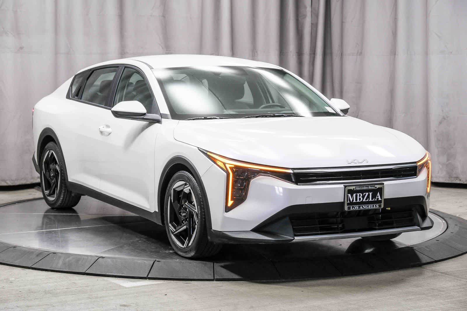 Used 2025 Kia K4 EX FWD image 5