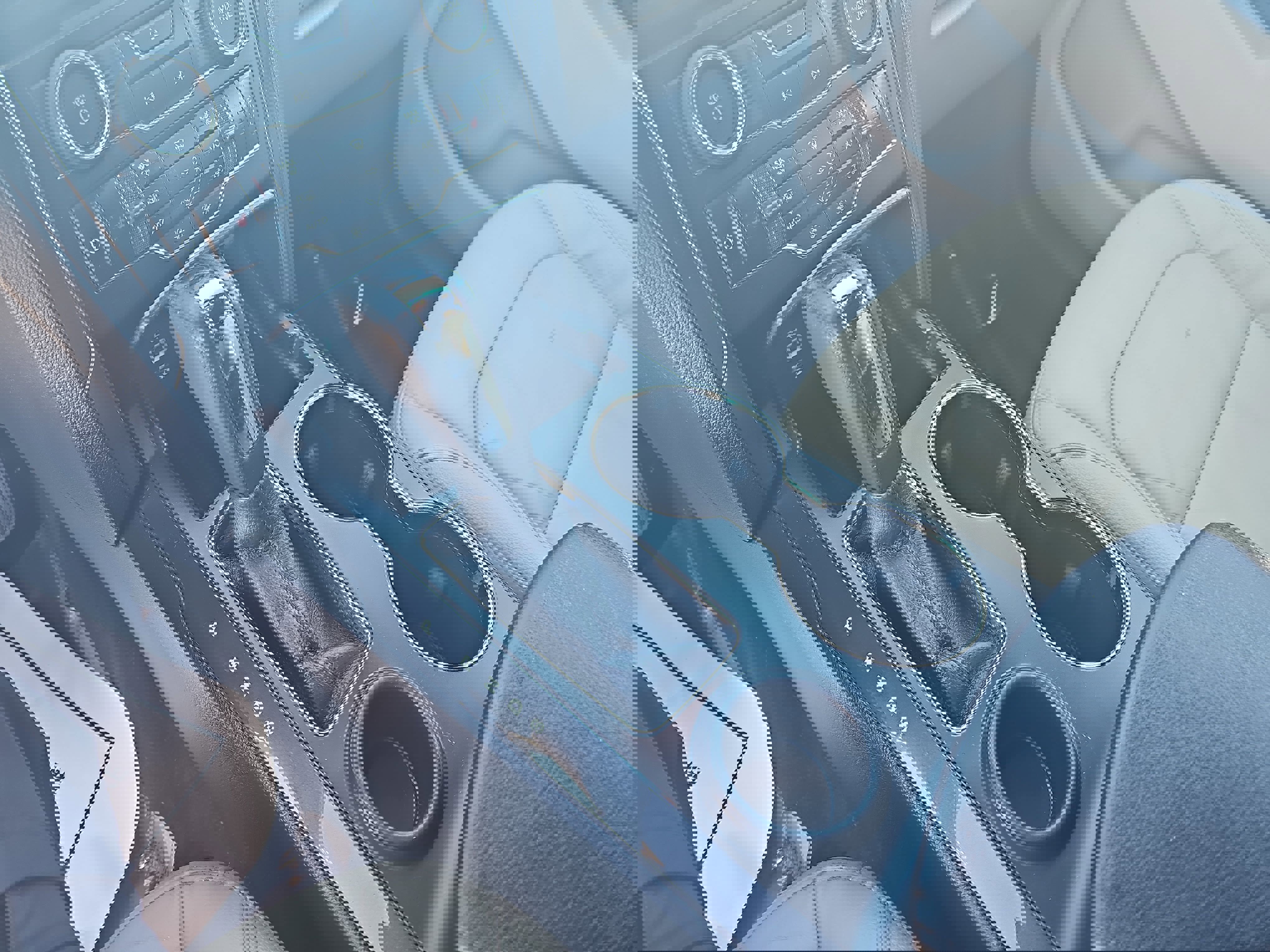 Used 2016 Ford Explorer XLT w/ Equipment Group 202A image 26