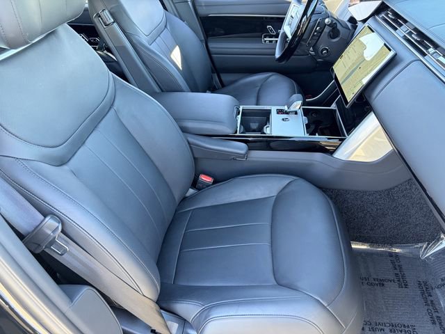 Used 2025 Land Rover Range Rover Autobiography image 19