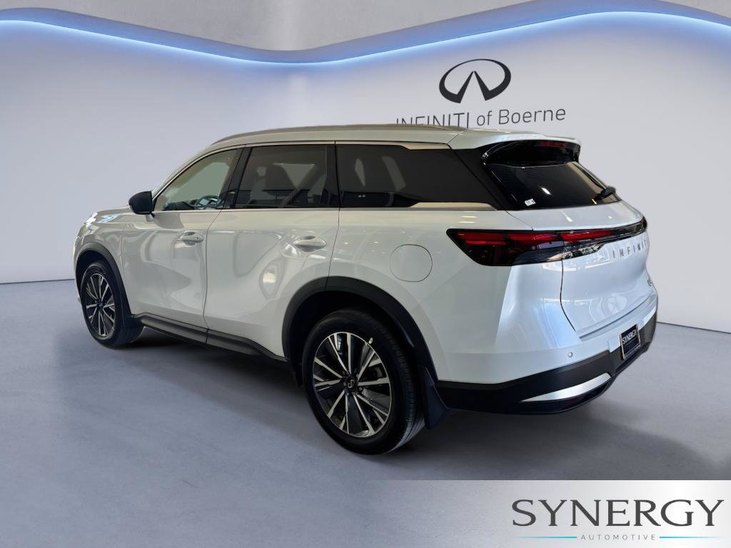 New 2027 INFINITI QX60 Luxe FWD image 8