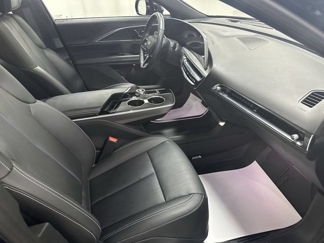 Certified 2024 Cadillac Lyriq Sport AWD/4WD image 18