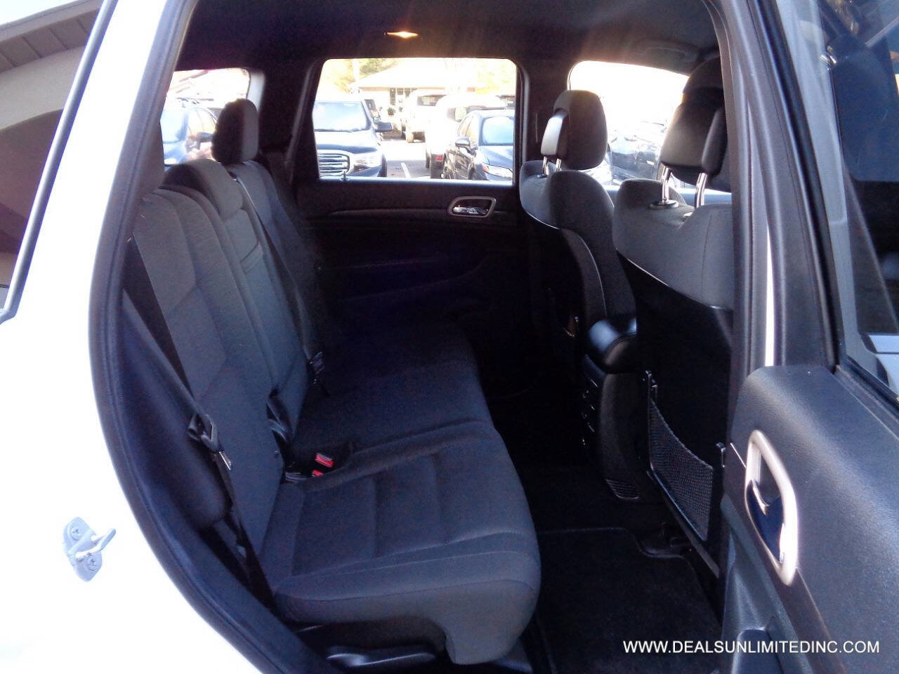 Used 2014 Jeep Grand Cherokee Laredo w/ Quick Order Package 23E AWD/4WD image 18
