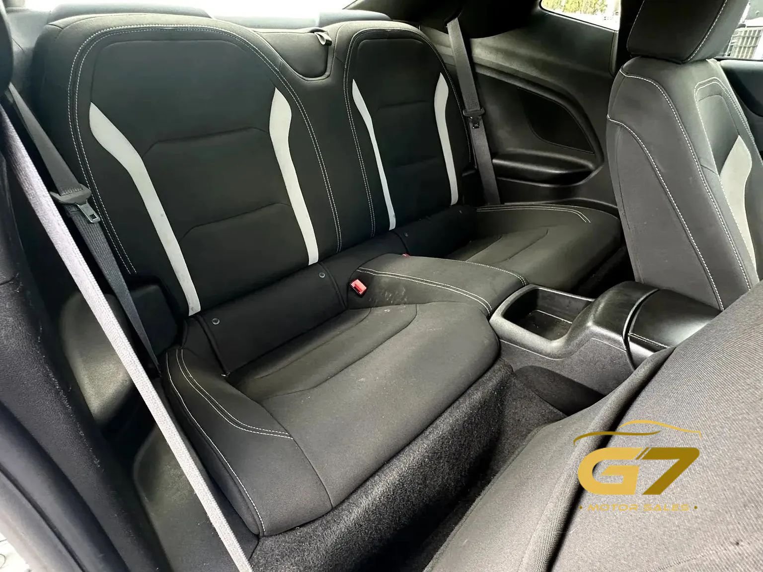 Used 2018 Chevrolet Camaro LT w/ Redline Edition RWD image 15