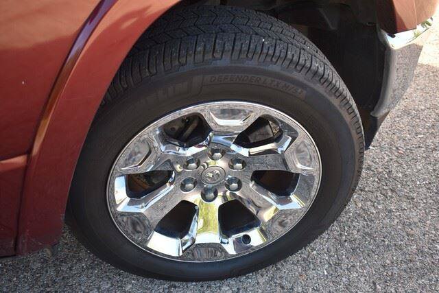 Used 2020 RAM 1500 Laramie AWD/4WD image 13