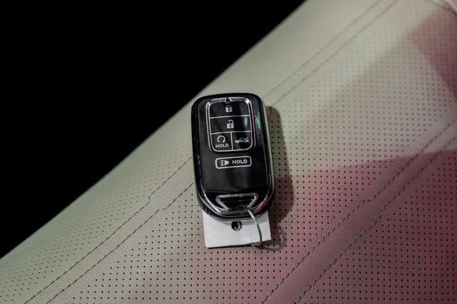 Used 2019 Honda CR-V Touring image 55