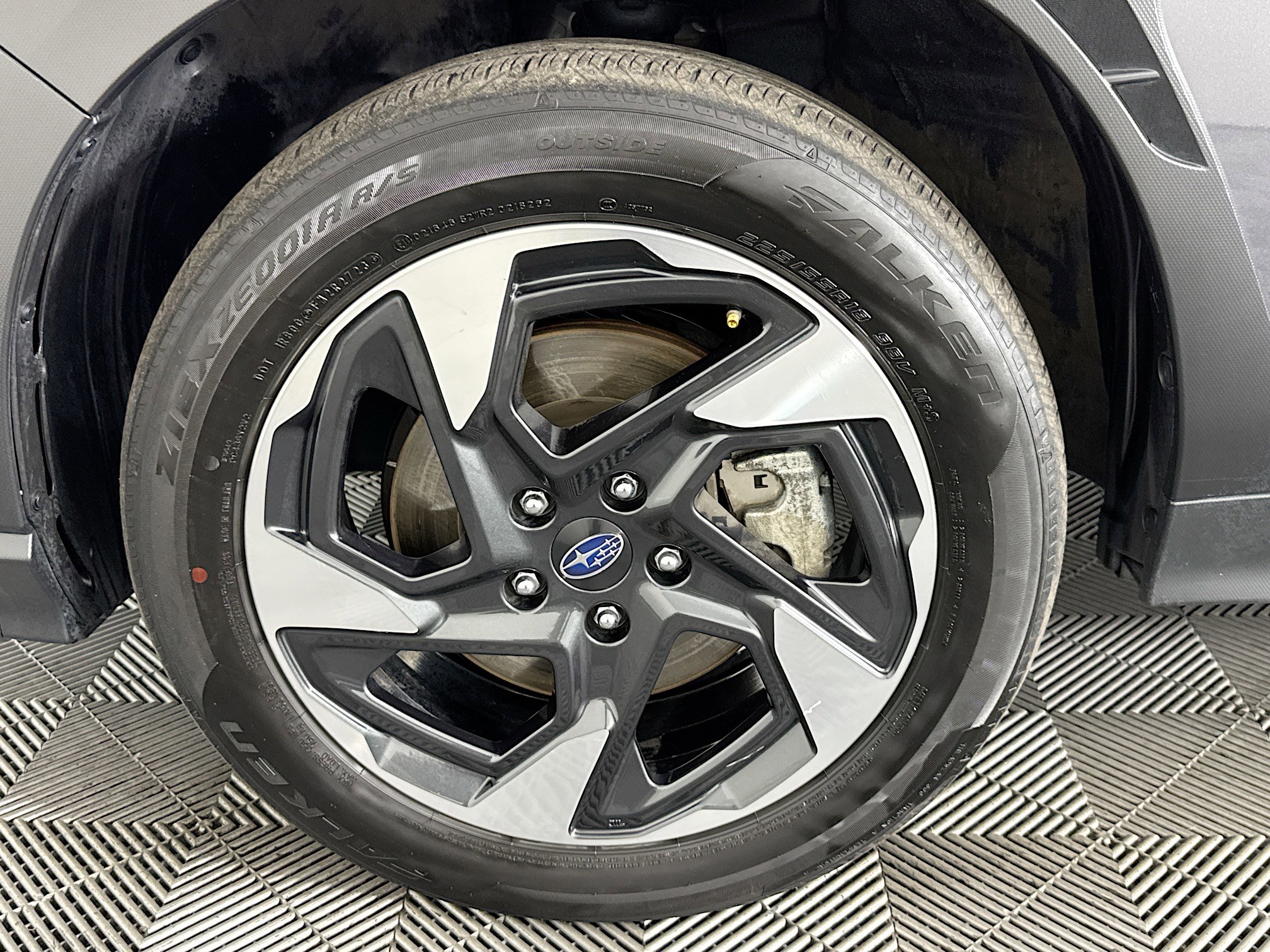 Used 2024 Subaru Crosstrek 2.5i Limited w/ Crosstrek Mirror Package AWD/4WD image 37