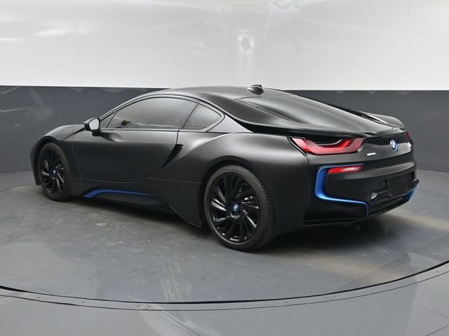 Used 2016 BMW i8 image 4