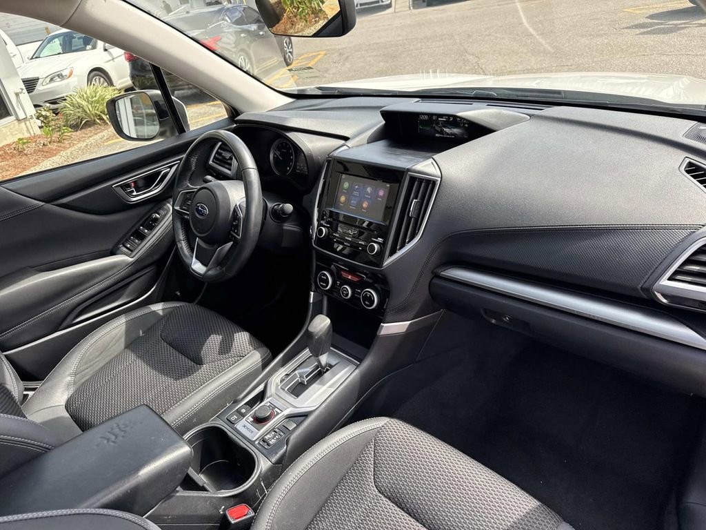 Used 2022 Subaru Forester Premium AWD/4WD image 13