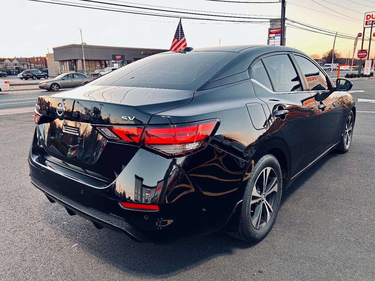 Used 2021 Nissan Sentra SV image 7