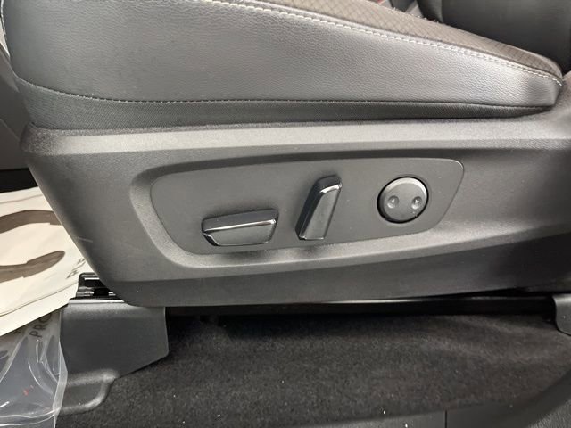 Used 2024 Nissan Pathfinder SL image 35