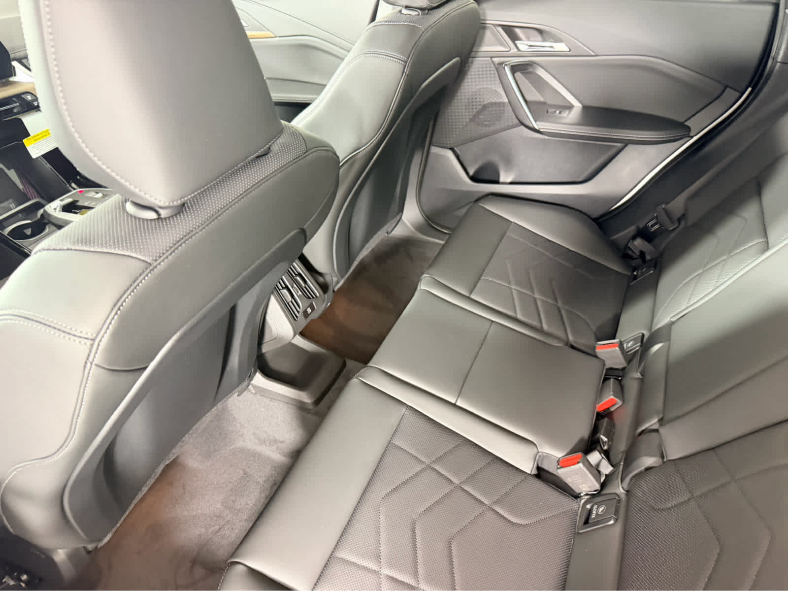 New 2027 BMW X1 xDrive28i AWD/4WD image 15