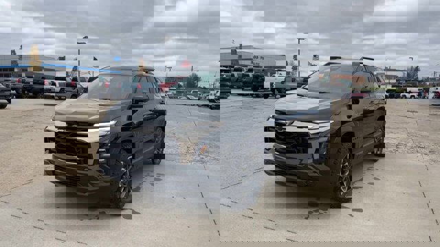 New 2026 Chevrolet Equinox ACTIV image 4