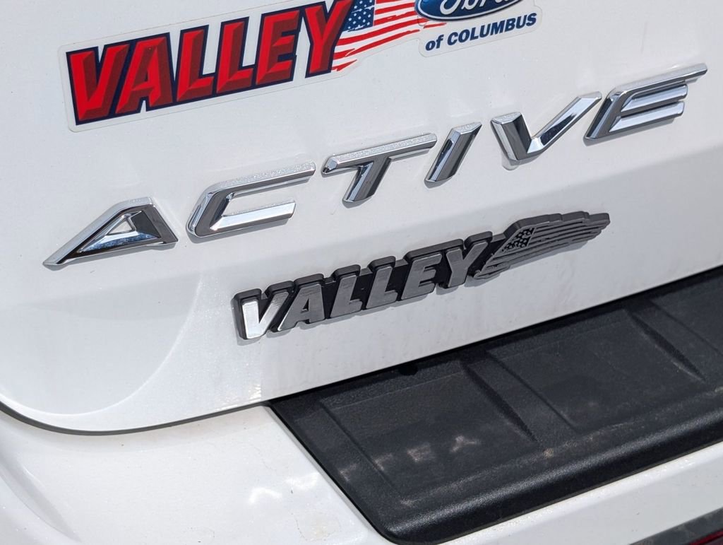 New 2025 Ford Explorer Active w/ Active Comfort Package image 15