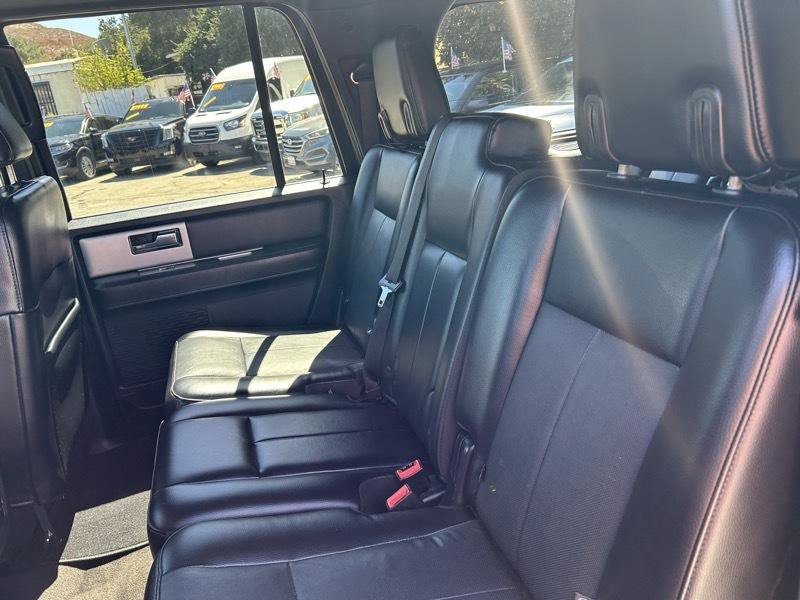 Used 2015 Ford Expedition EL XLT w/ Equipment Group 202A RWD image 15