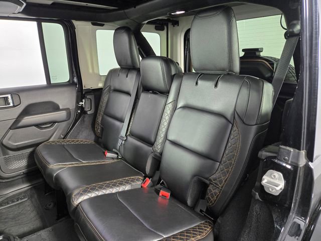 Used 2021 Jeep Wrangler Unlimited Sahara AWD/4WD image 18