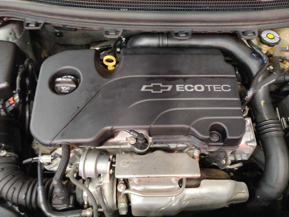 Used 2018 Chevrolet Cruze LS FWD image 30