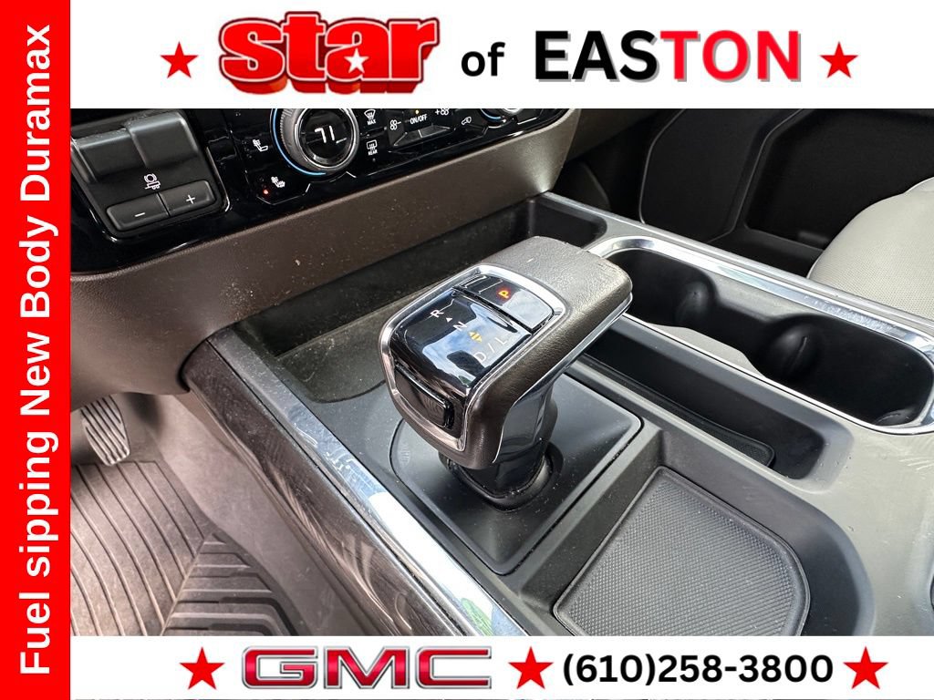 Certified 2022 Chevrolet Silverado 1500 LTZ w/ LTZ Premium Package AWD/4WD image 32