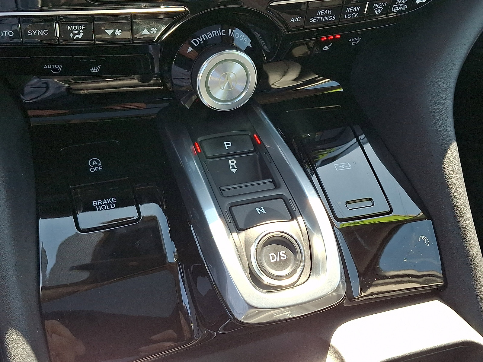 Used 2022 Acura MDX SH-AWD w/ Technology Package image 14