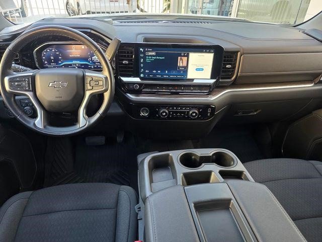 Certified 2022 Chevrolet Silverado 1500 RST image 15