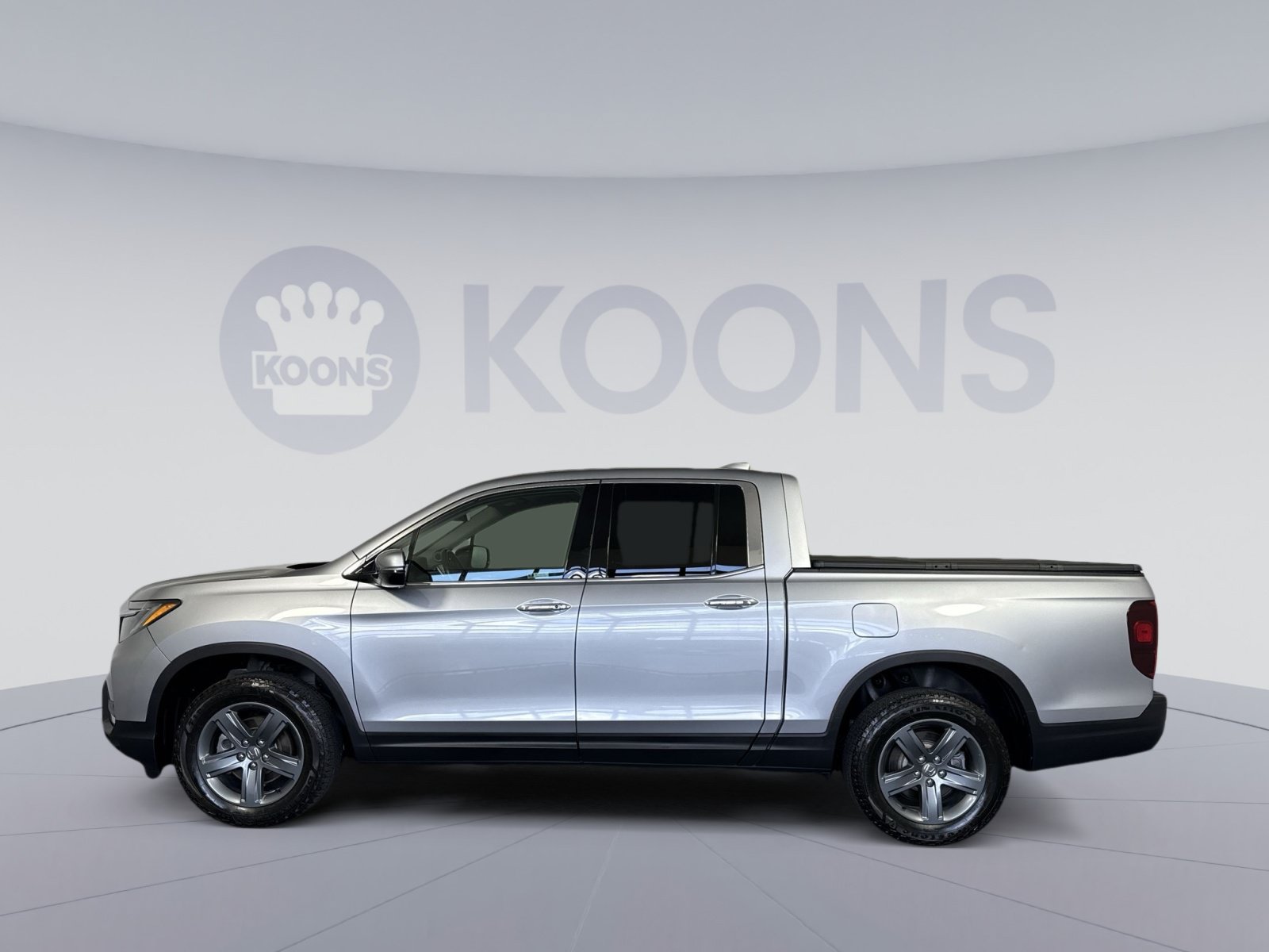Used 2023 Honda Ridgeline RTL-E image 2