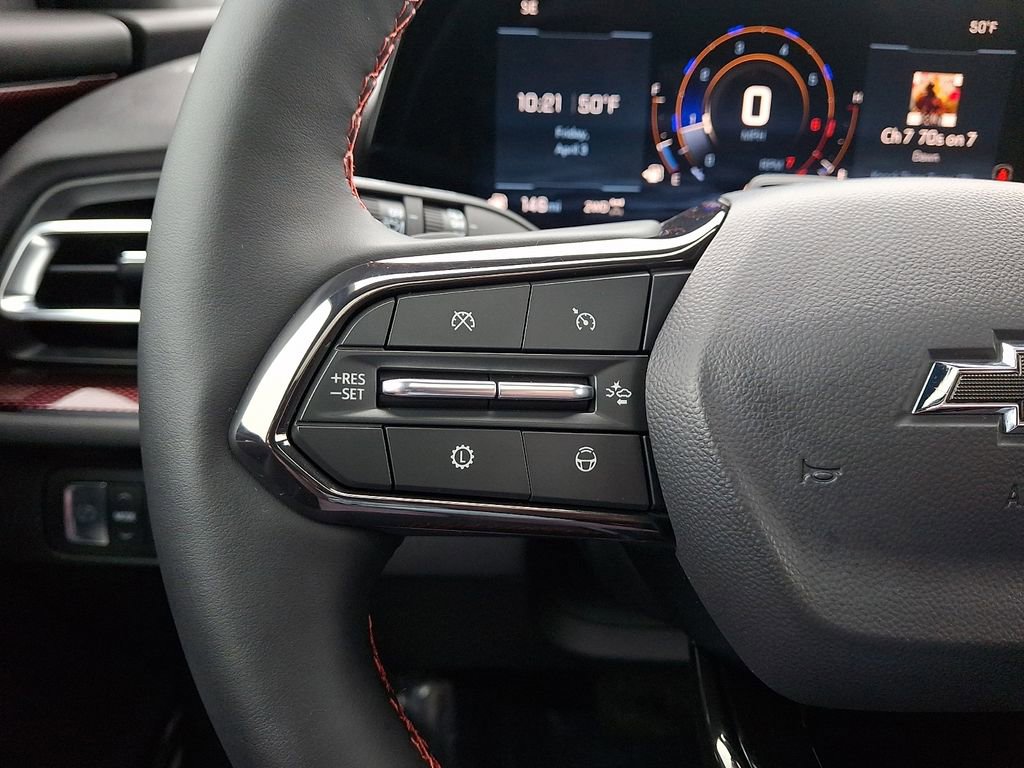 Used 2024 Chevrolet Traverse RS image 23