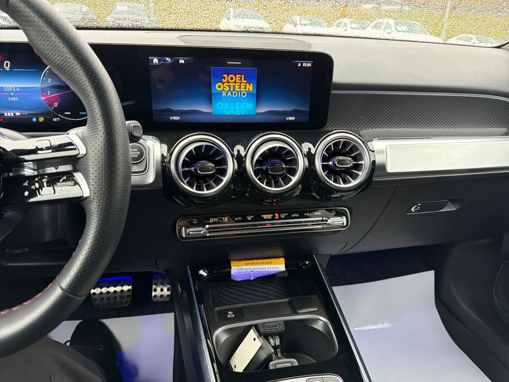 Certified 2025 Mercedes-Benz GLB 250 4MATIC image 18