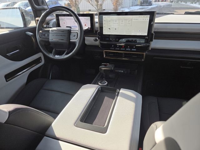 Used 2025 GMC Hummer EV 2X image 31