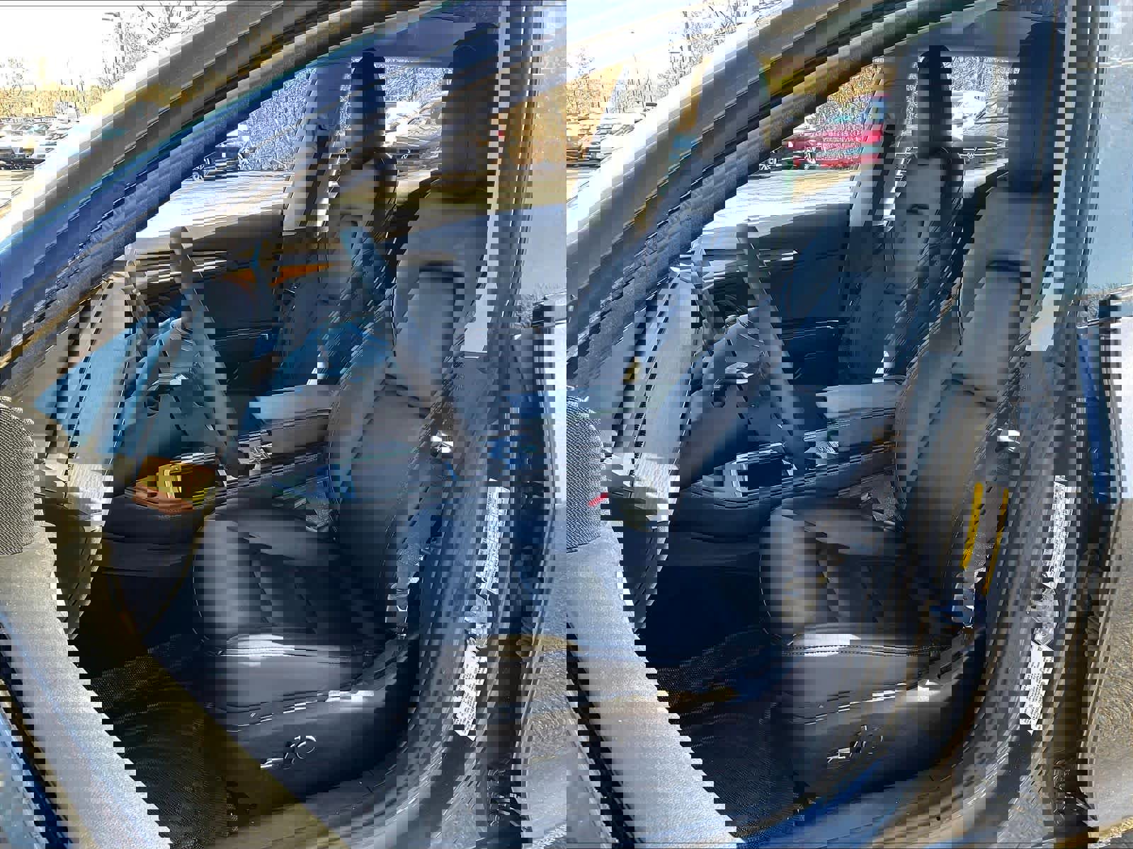 Used 2023 Tesla Model 3 Standard Range image 10