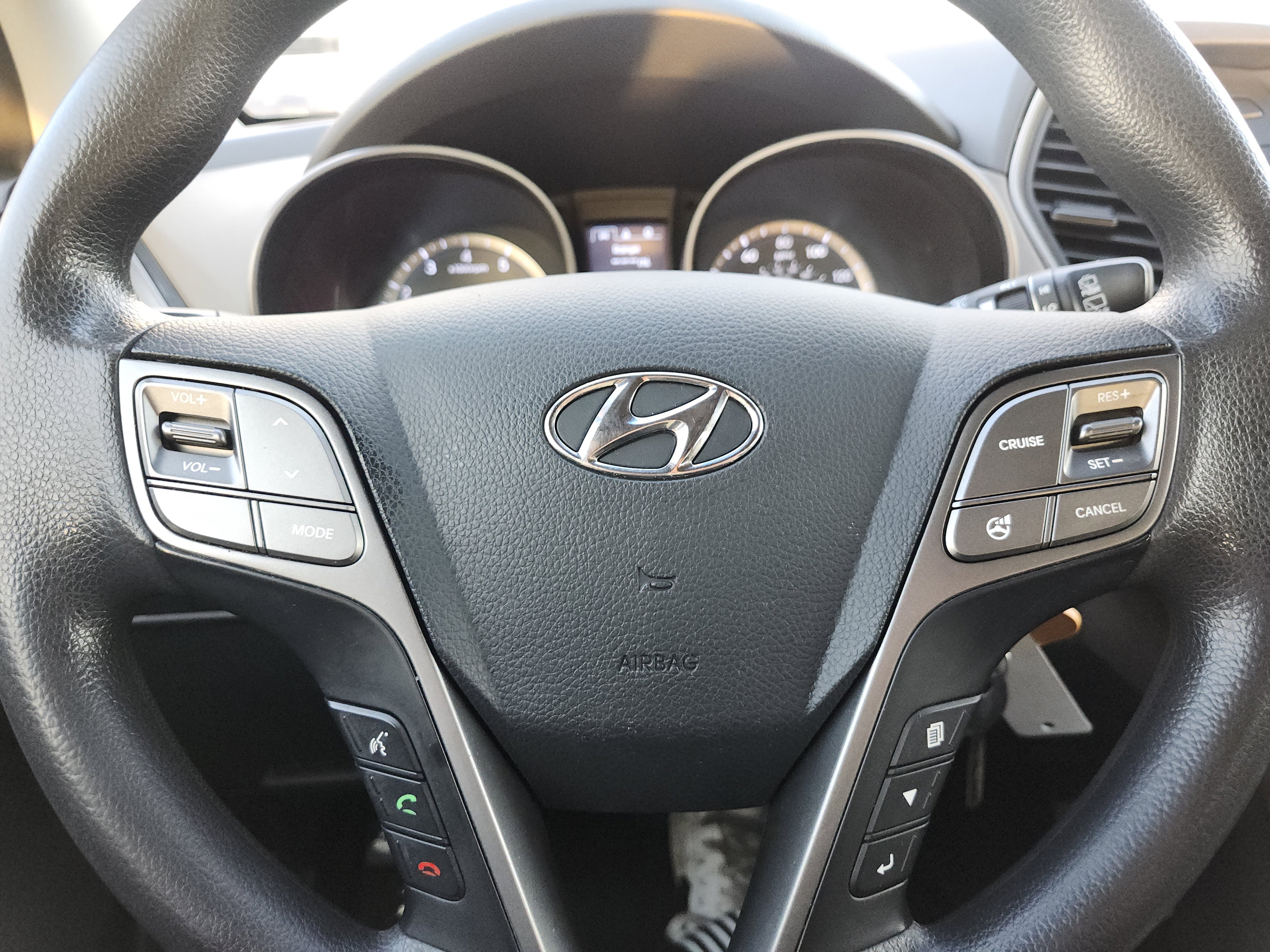 Used 2015 Hyundai Santa Fe Sport FWD image 24