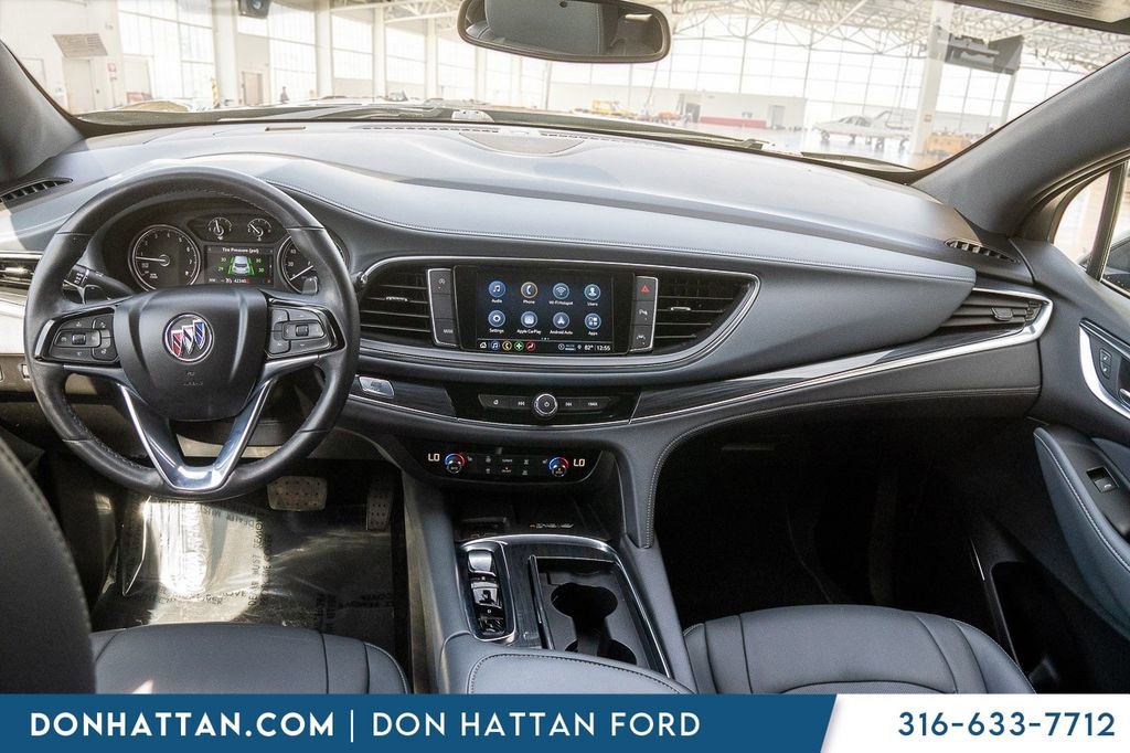 Used 2024 Buick Enclave Essence w/ Sport Touring Edition image 3