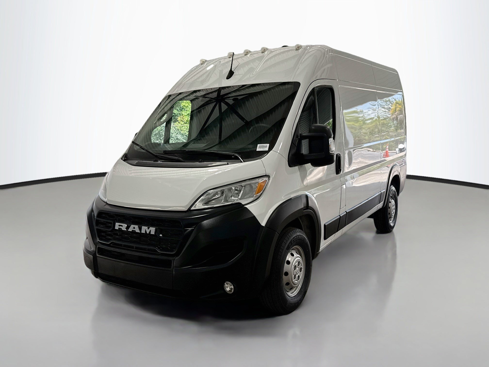 Used 2023 RAM ProMaster 1500 w/ Convenience Group FWD image 4