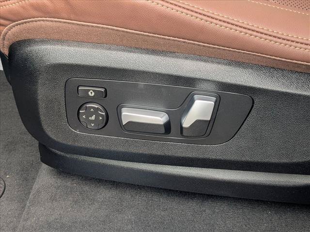 Used 2026 BMW X5 xDrive40i AWD/4WD image 4