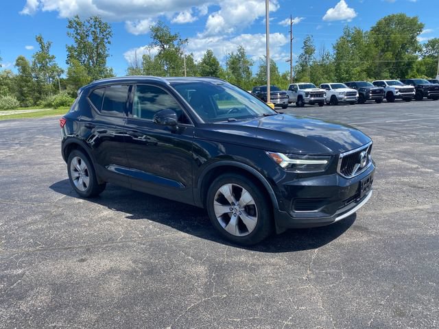Used 2019 Volvo XC40 T5 Momentum AWD/4WD image 11