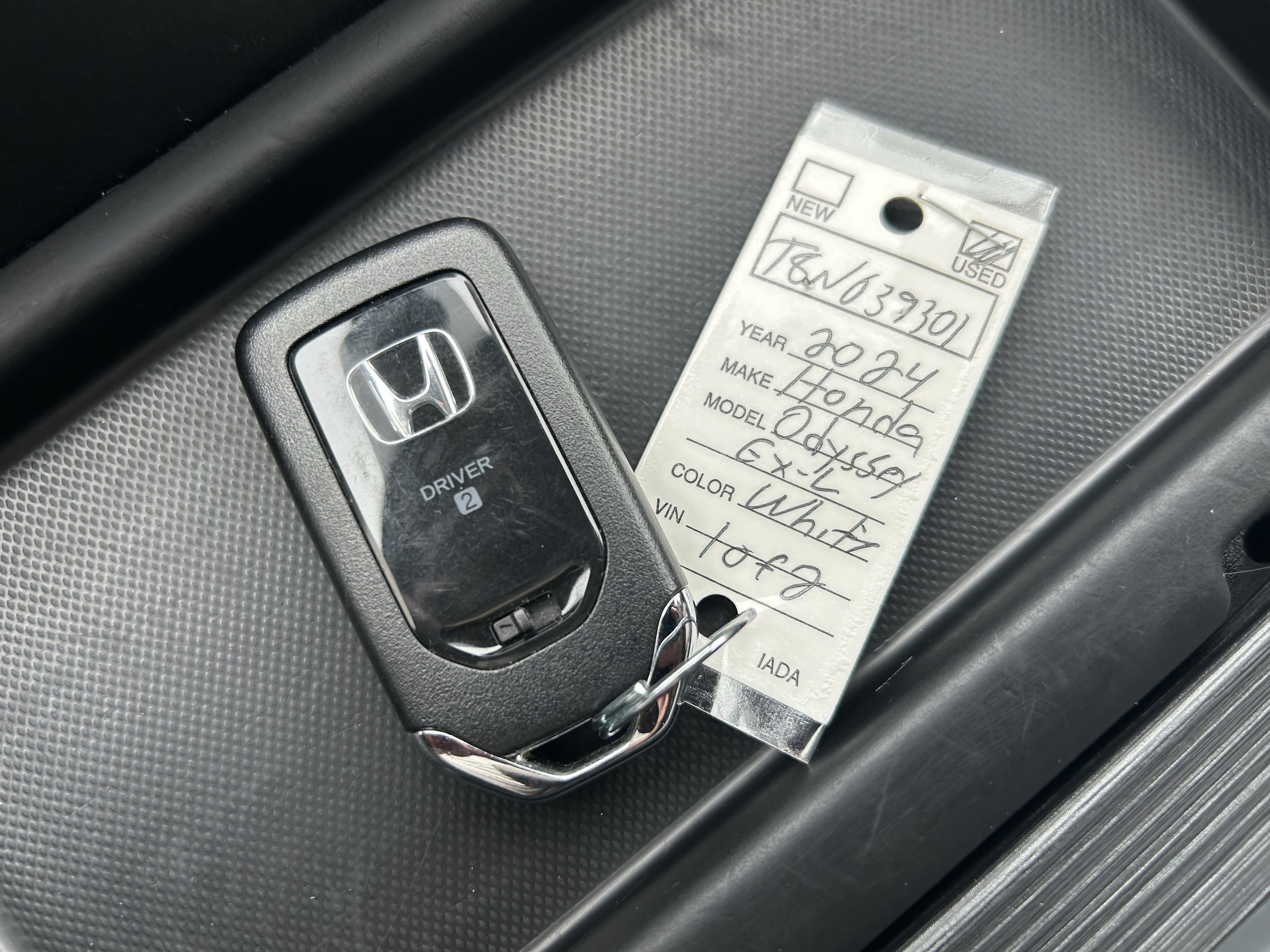 Used 2024 Honda Odyssey Touring image 38