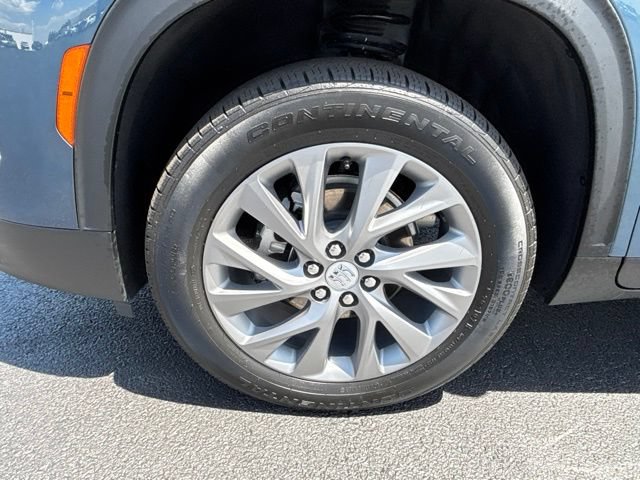 Used 2026 Buick Enclave Preferred AWD/4WD image 10