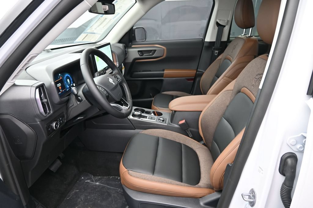 New 2025 Ford Bronco Sport Outer Banks w/ Outer Banks Tech Package+ AWD/4WD image 14