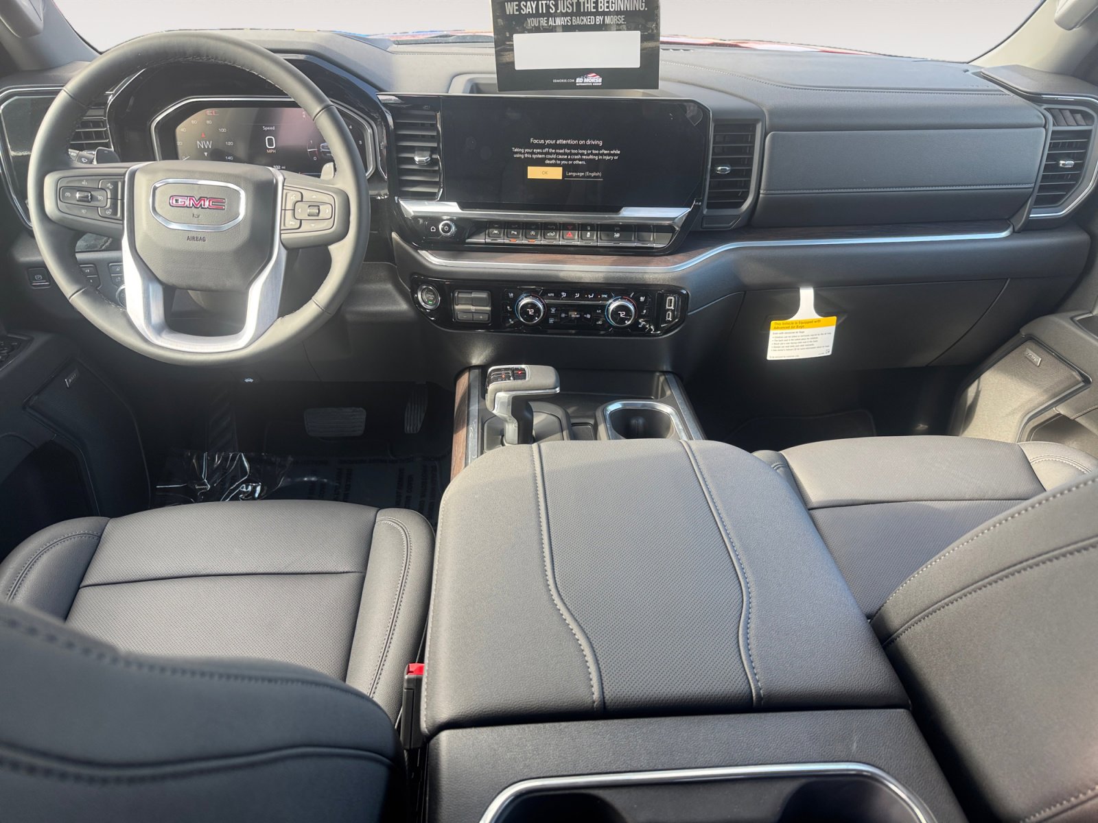 New 2026 GMC Sierra 1500 SLT w/ SLT Premium Plus Package AWD/4WD image 10