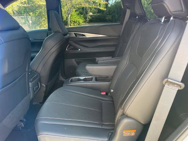 Certified 2027 INFINITI QX60 Sport w/ Dark Cargo Package AWD/4WD image 12