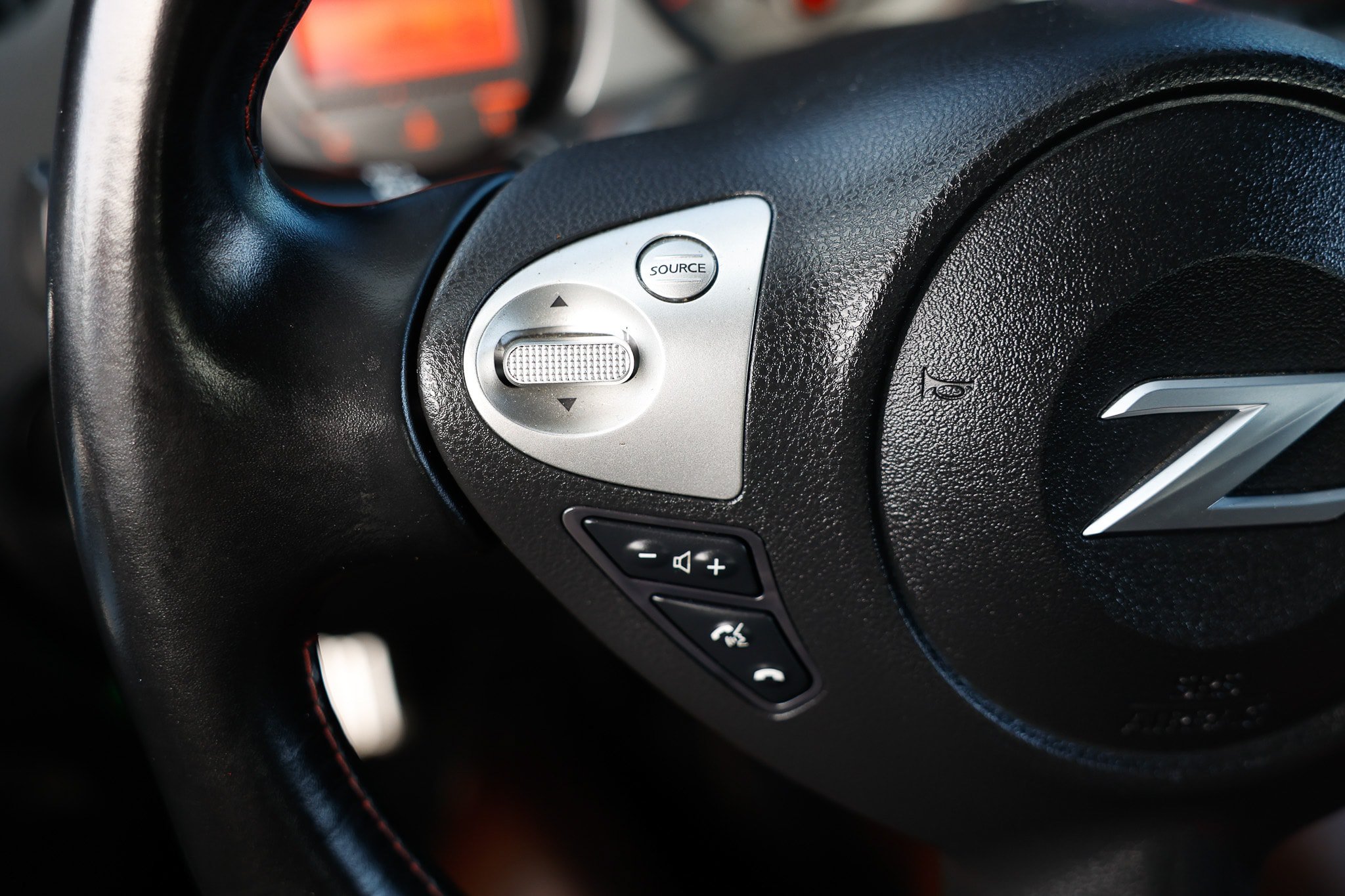 Used 2013 Nissan 370Z NISMO w/ Bose Pkg RWD image 24