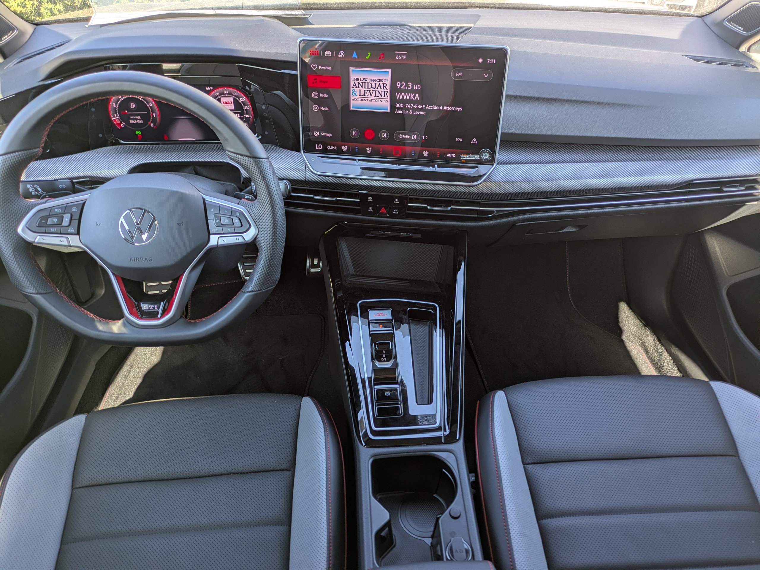 New 2025 Volkswagen GTI SE image 15