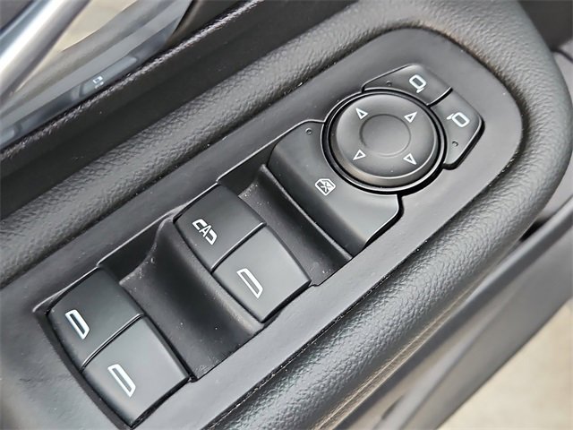 Used 2024 GMC Terrain SLE image 20