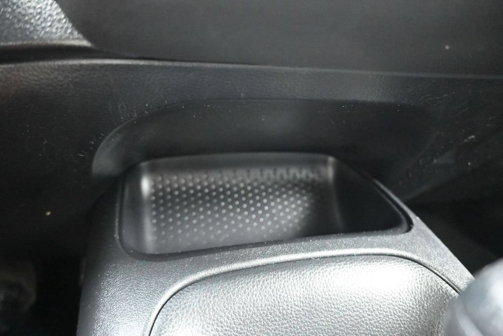 Used 2021 Toyota Corolla LE w/ Carpet Mat Package (TMS) FWD image 20