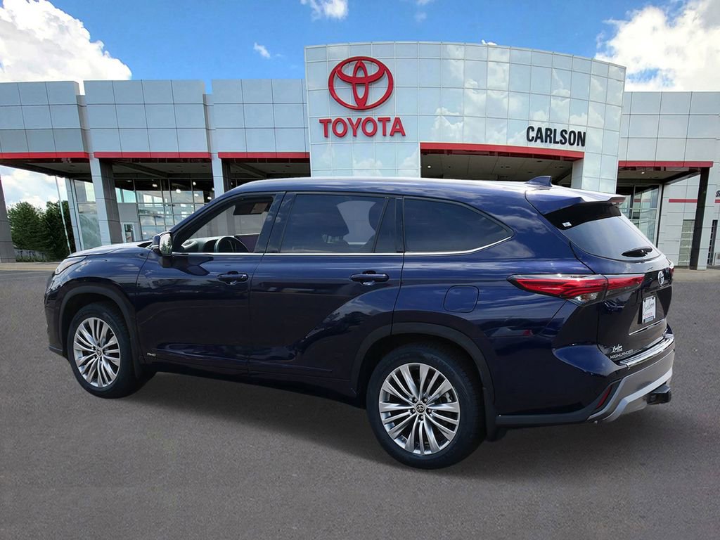 Used 2023 Toyota Highlander Platinum AWD/4WD image 6
