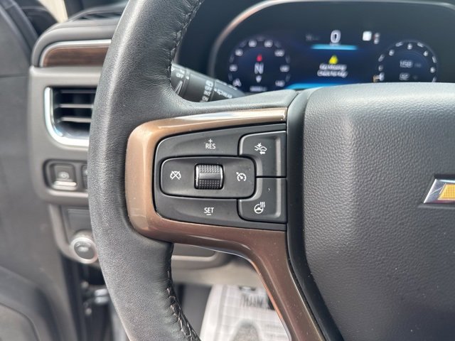 Used 2022 Chevrolet Suburban High Country image 15