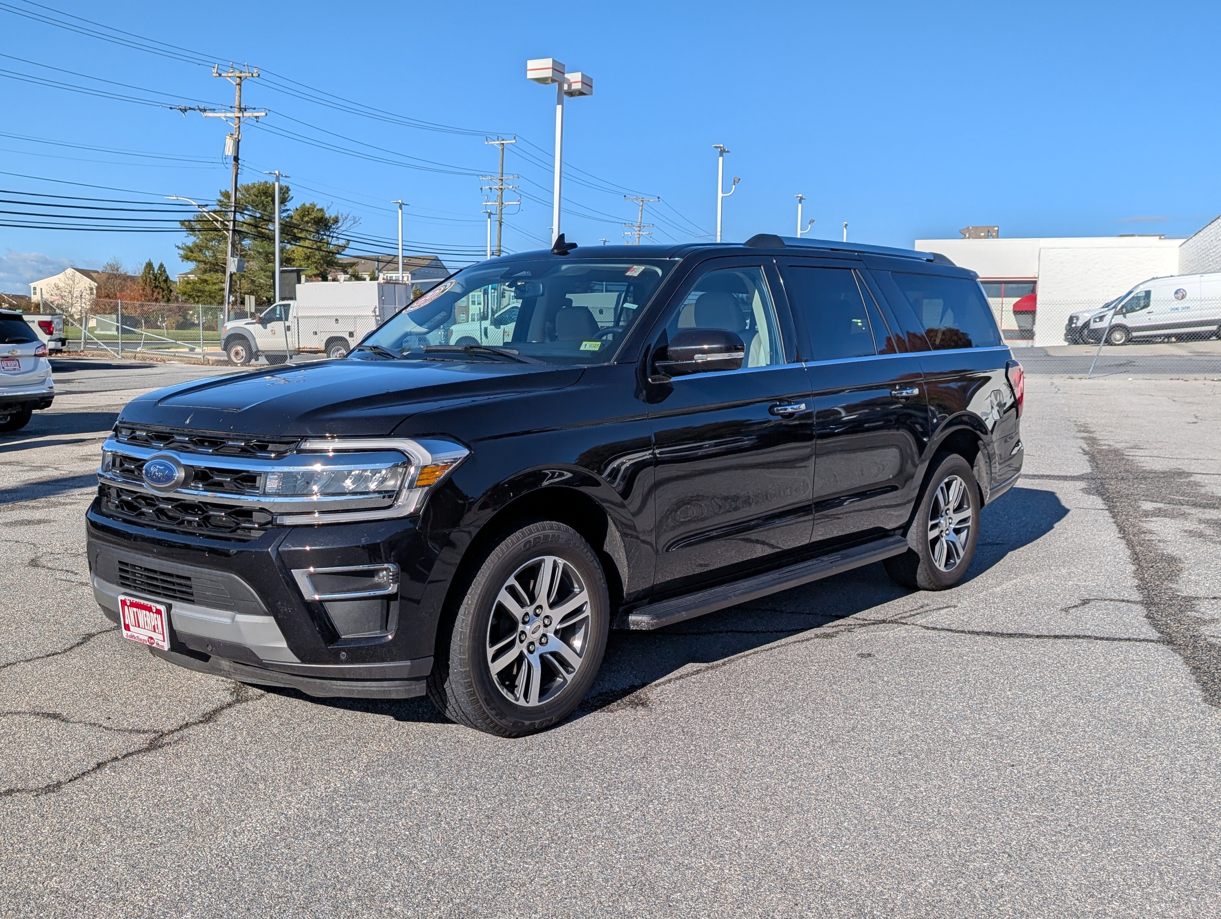 Used 2024 Ford Expedition Max Limited image 7