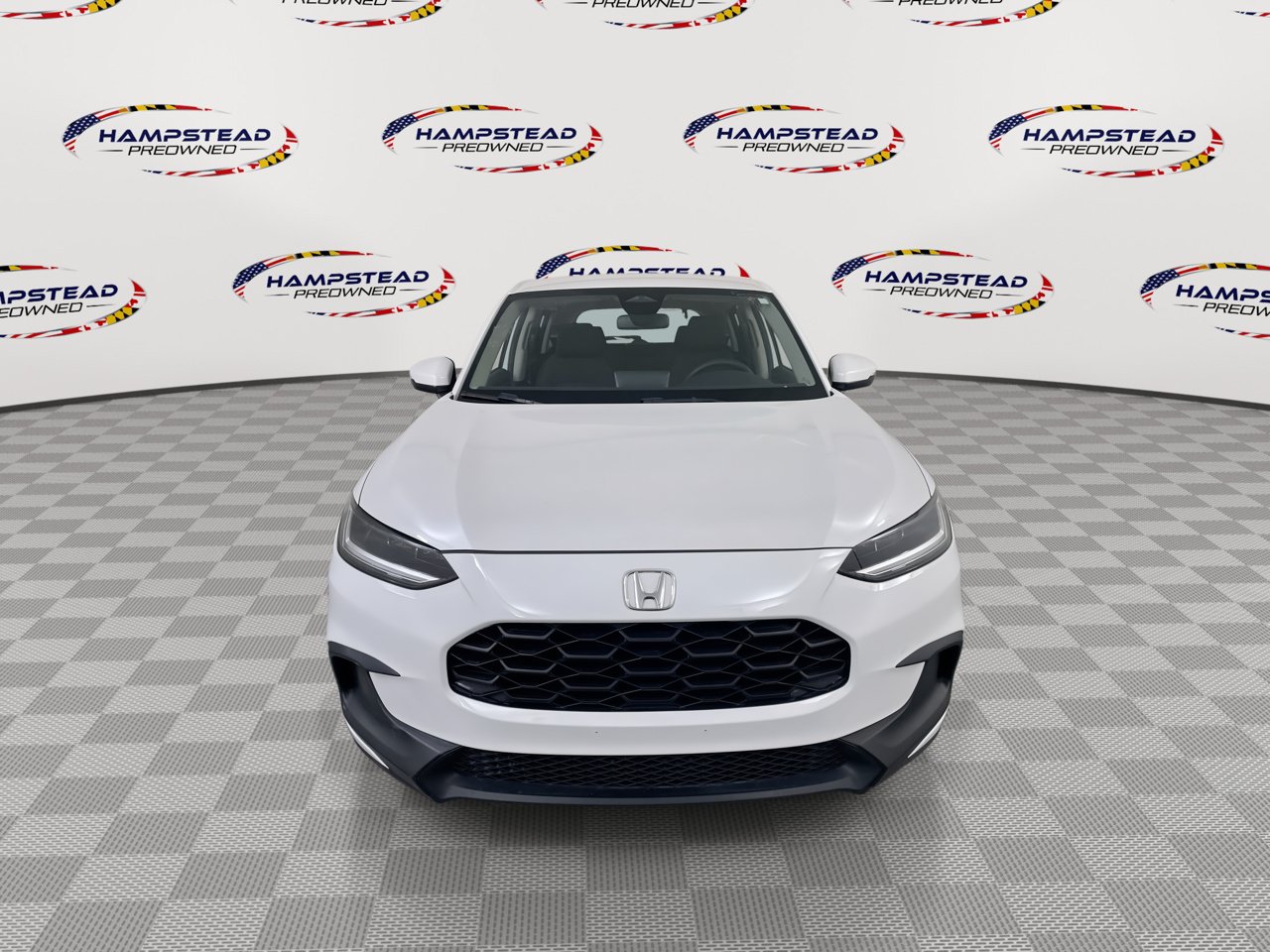 Used 2023 Honda HR-V LX image 3