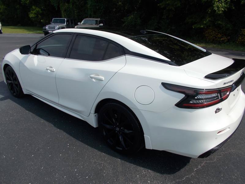 Used 2023 Nissan Maxima SR w/ Sport Mat Group FWD image 5