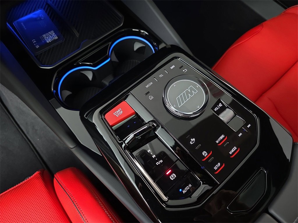 New 2026 BMW M5 w/ Executive Package image 25