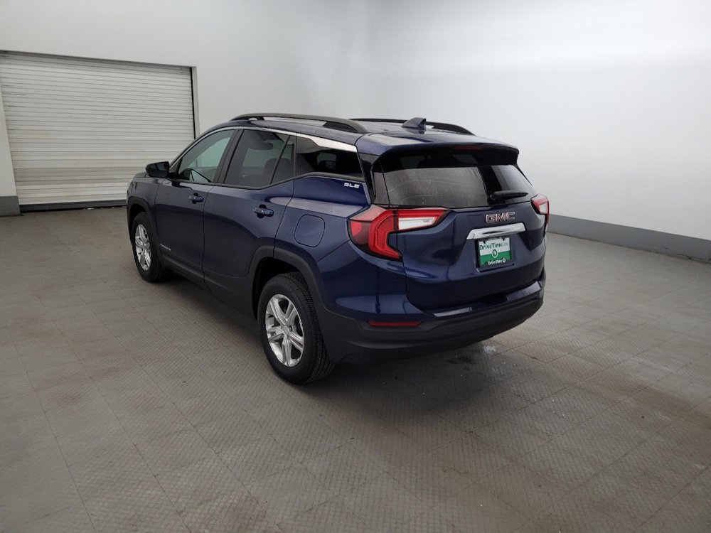 Used 2022 GMC Terrain SLE w/ Driver Convenience Package AWD/4WD image 5