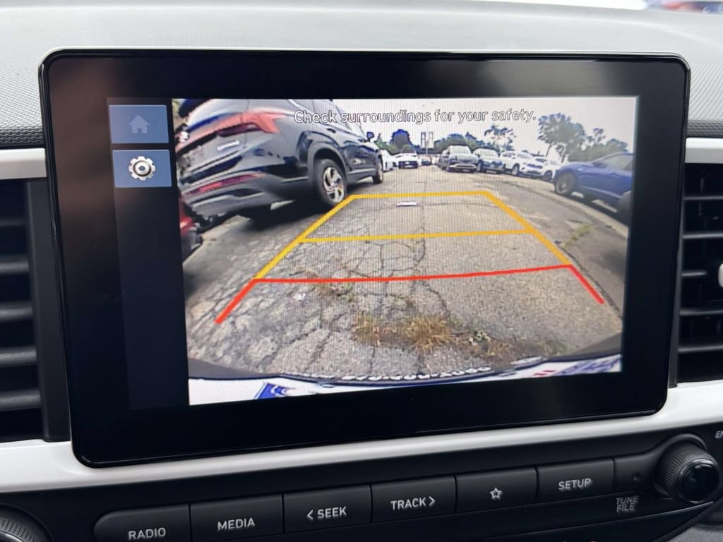 Certified 2026 Hyundai Venue SEL FWD image 27